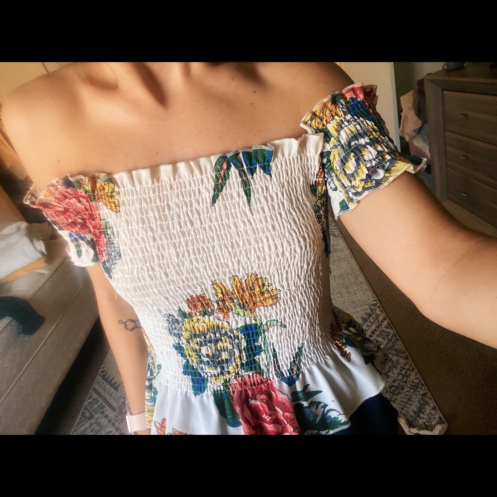 Off shoulder shirt